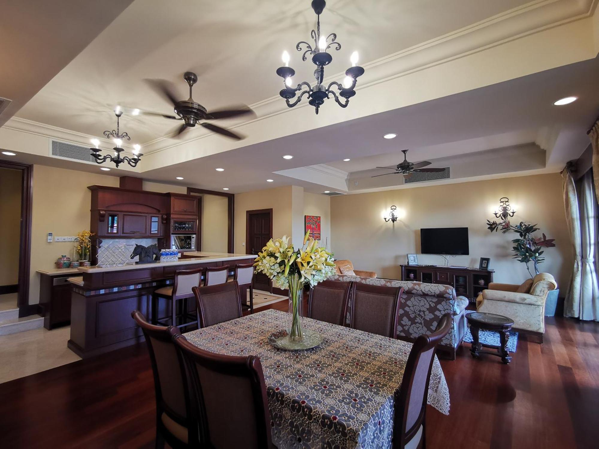 Casa Del Rio Residences *